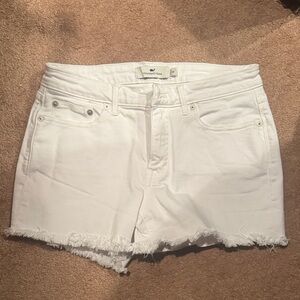 Vineyard Vines White Frayed Hem Jean Shorts